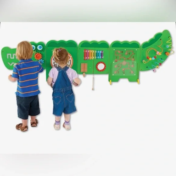 Monlaurd Crocodile Activity Wall Panel Montessori Sensory Busy Board - Picture 2 of 5